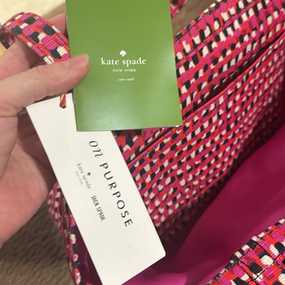 Kate spade fabric tote with large bow. - Picture 7 of 7